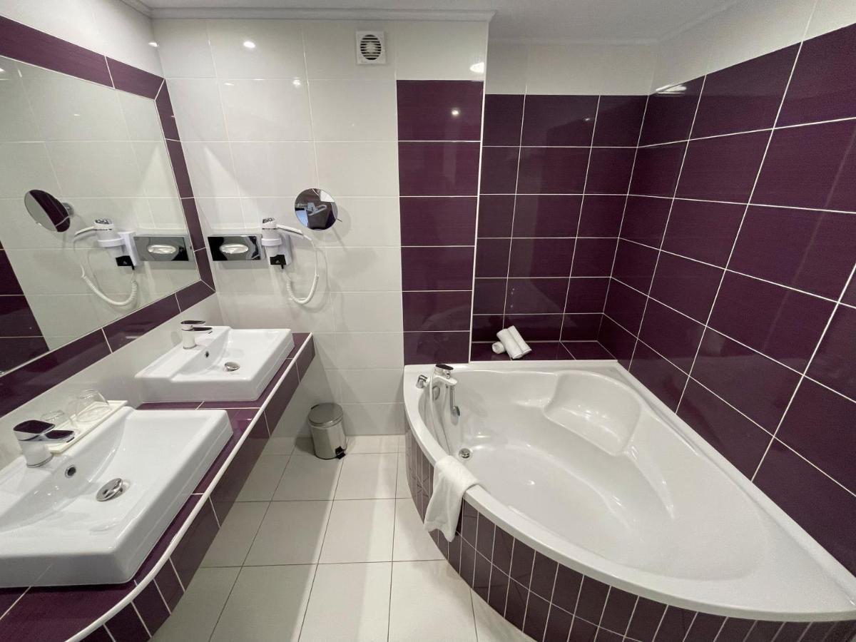 Ibis Styles Cayenne Centre Amazonia Hotell Exteriör bild