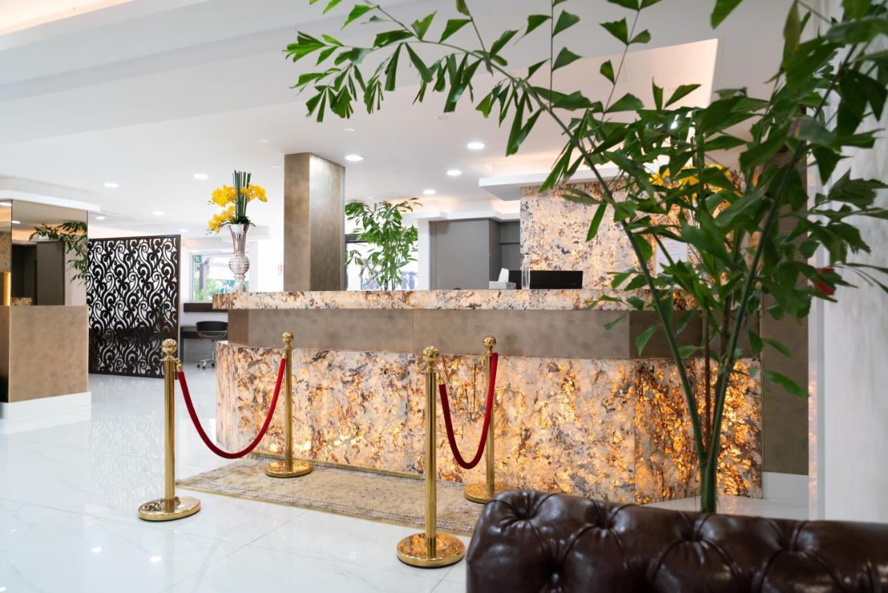 Ibis Styles Cayenne Centre Amazonia Hotell Exteriör bild