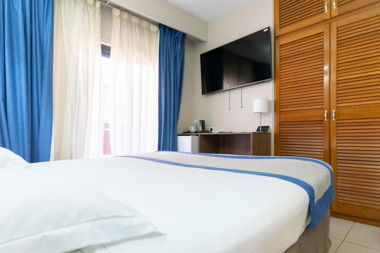 Ibis Styles Cayenne Centre Amazonia Hotell Exteriör bild