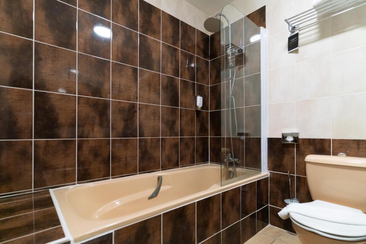 Ibis Styles Cayenne Centre Amazonia Hotell Exteriör bild