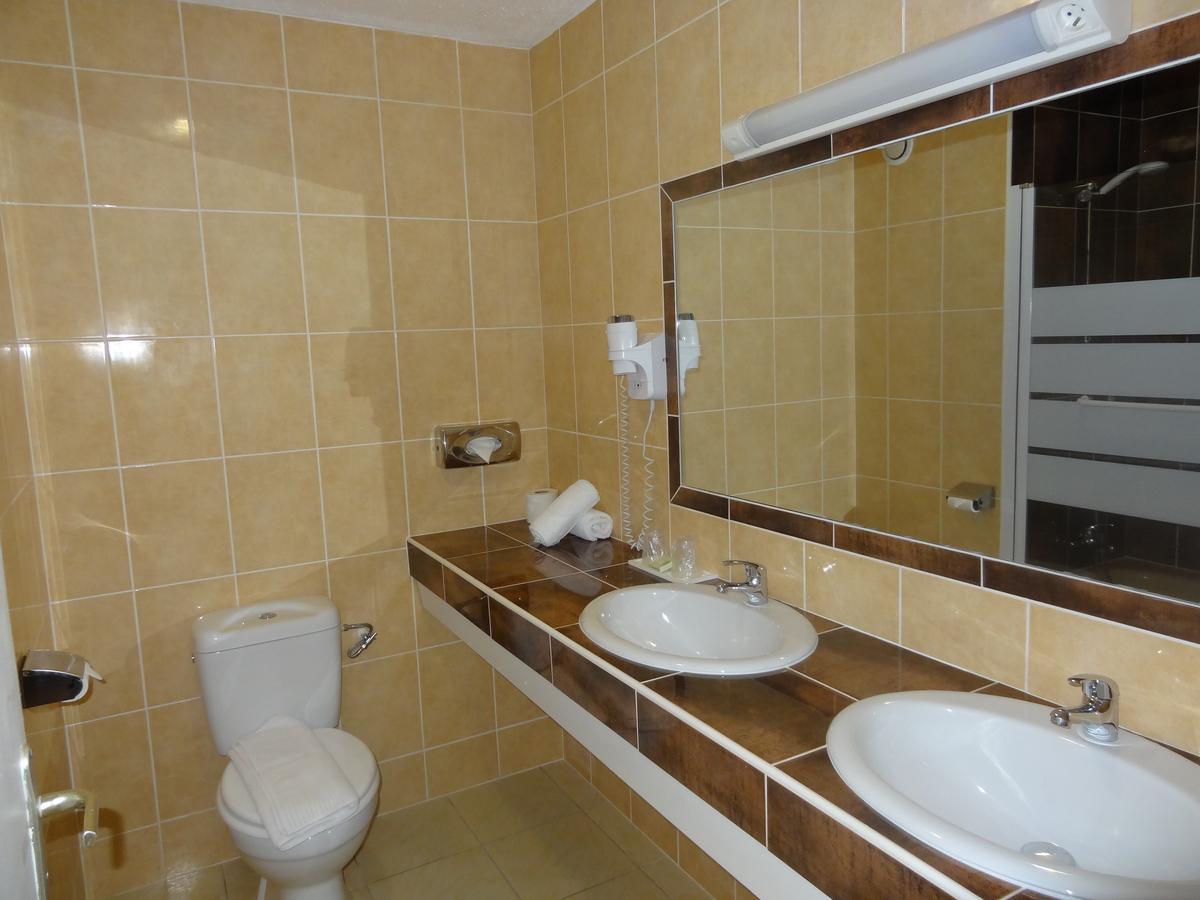 Ibis Styles Cayenne Centre Amazonia Hotell Exteriör bild
